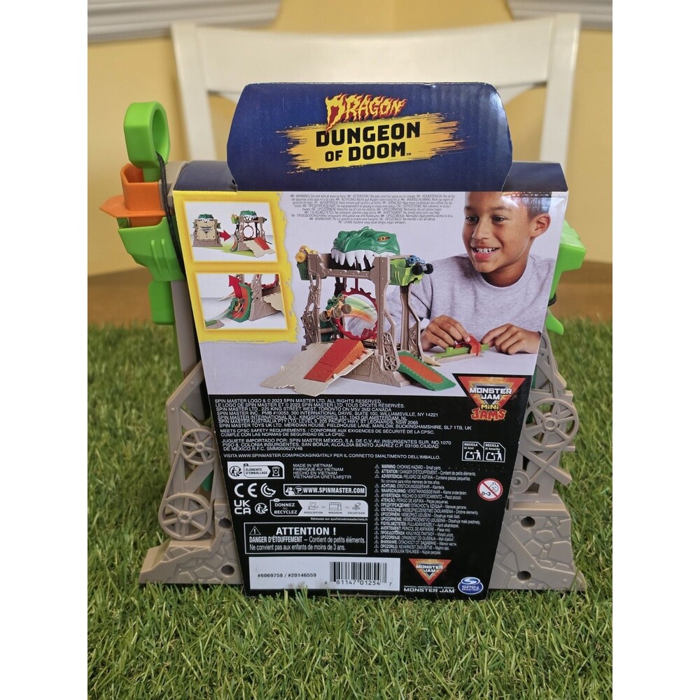Monster Jam Dragon Dungeon of Doom Mini Jams Playset Brand New In Box - Picture 5 of 10